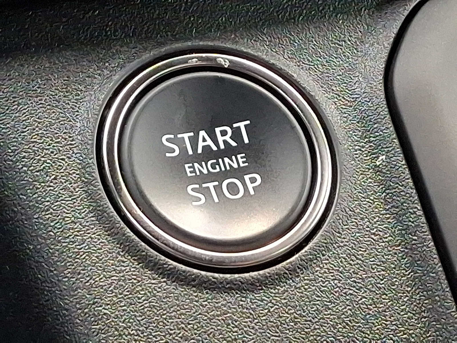 Used 2023 Land Rover Defender 110 75th Limited Edition AWD/4WD image 24