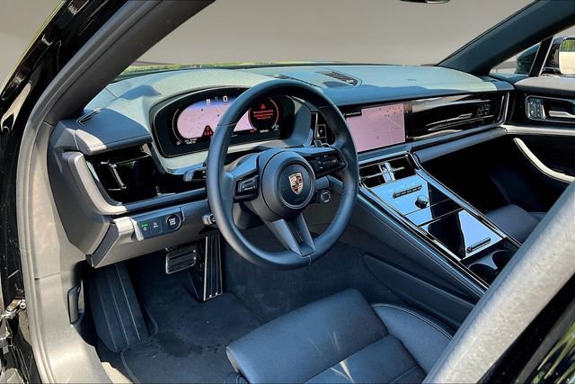 Used 2025 Porsche Panamera 4 AWD/4WD image 17