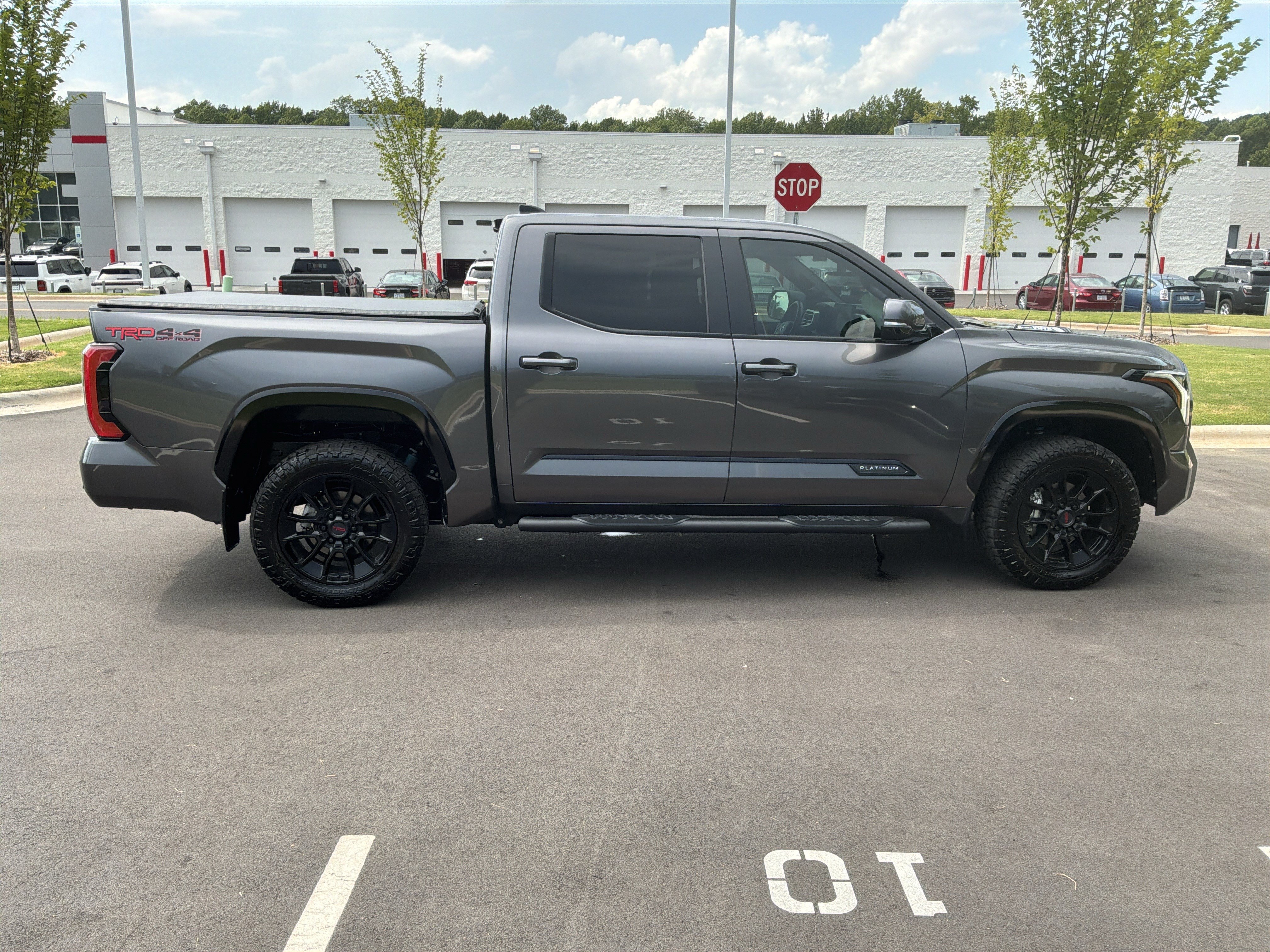 Used 2024 Toyota Tundra Platinum w/ TRD Off-Road Package AWD/4WD image 11