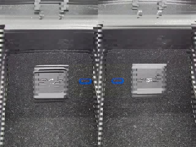 Used 2024 Mercedes-Benz S 63 AMG S image 33