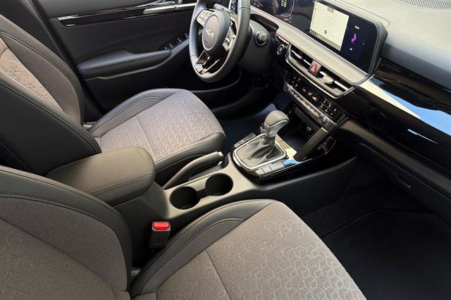 New 2026 Kia Seltos S FWD image 18