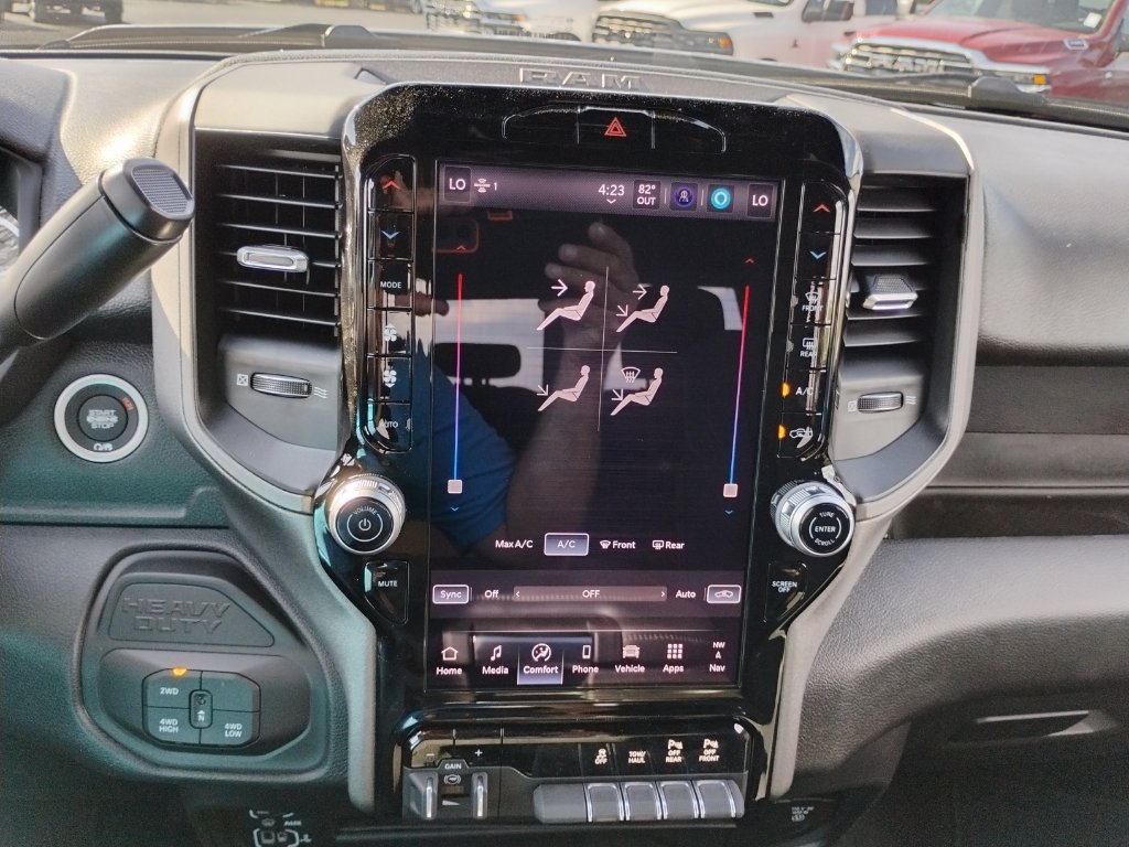 New 2026 RAM 2500 Tradesman AWD/4WD image 27