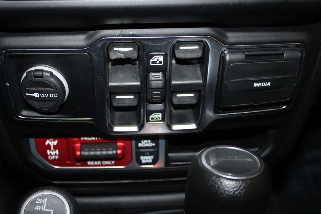 Used 2021 Jeep Gladiator Rubicon w/ Trailer Tow Package image 40