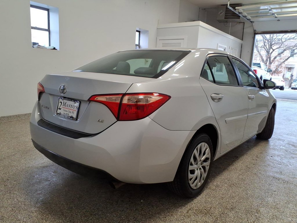 Used 2017 Toyota Corolla LE w/ Body Protection Package FWD image 4