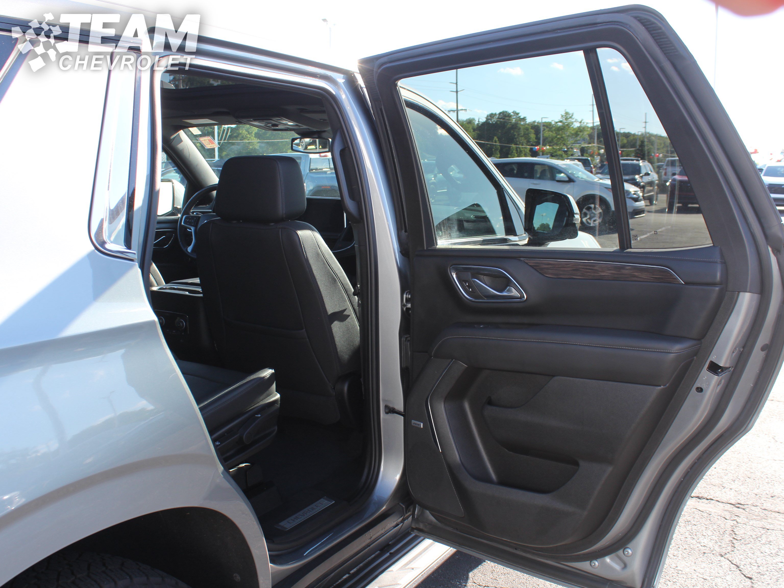 Certified 2023 Chevrolet Tahoe LT w/ Luxury Package AWD/4WD image 25