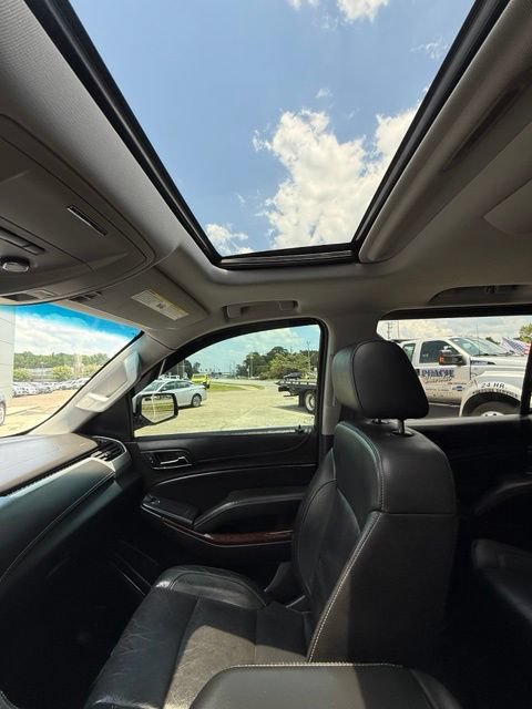 Used 2017 GMC Yukon SLT w/ Open Road Package RWD image 18