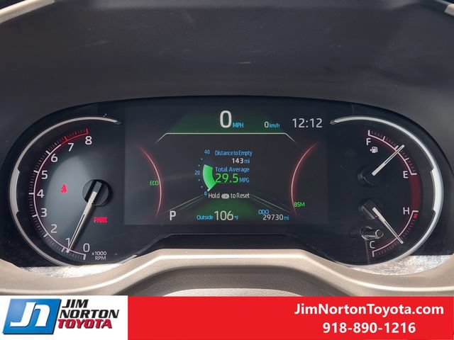 Used 2025 Toyota RAV4 XLE FWD image 16