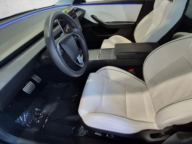 Used 2024 Tesla Model 3 Performance AWD/4WD image 15