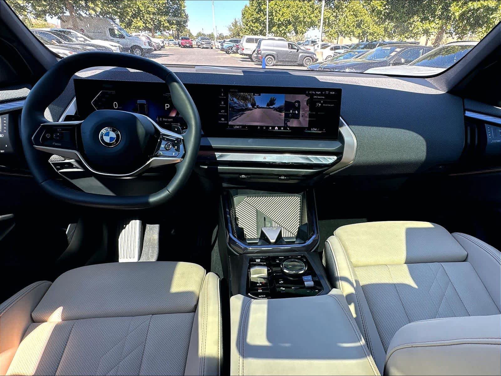 Used 2025 BMW X3 xDrive30i w/ Premium Package AWD/4WD image 10