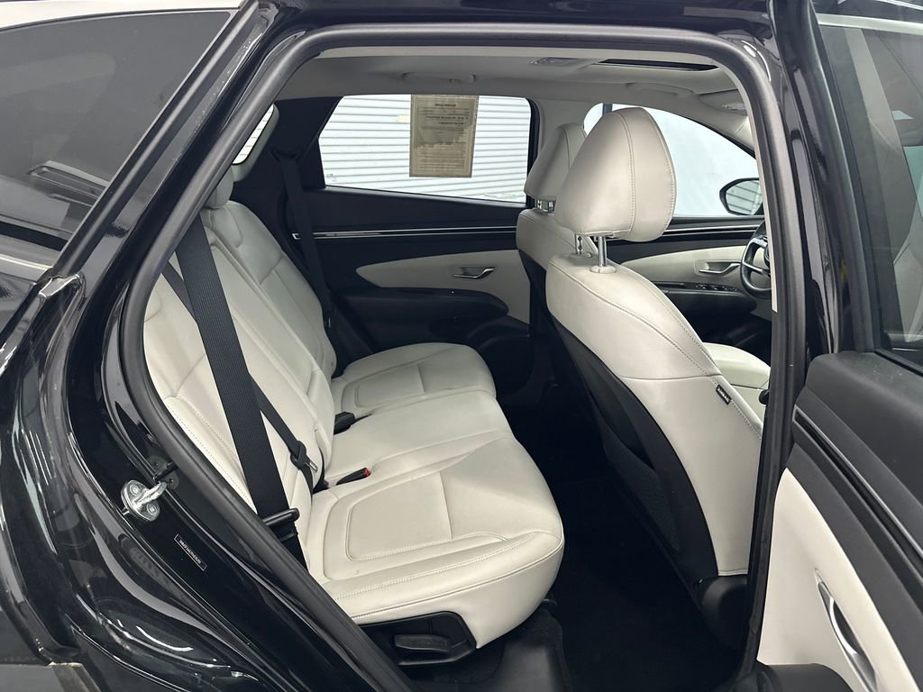 Used 2023 Hyundai Tucson SEL w/ Convenience Package FWD image 16