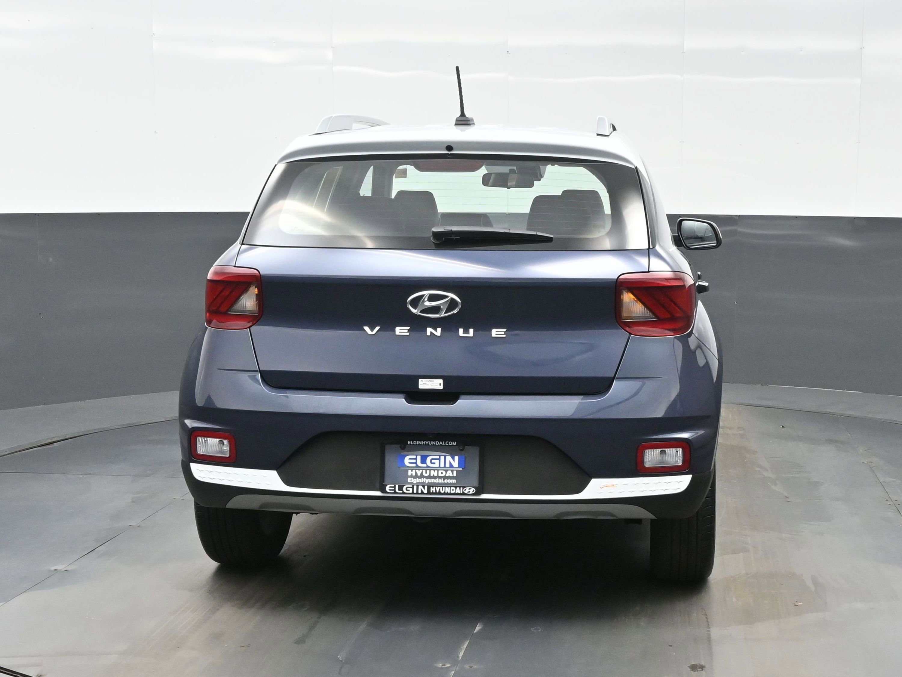 Certified 2025 Hyundai Venue Limited image 5