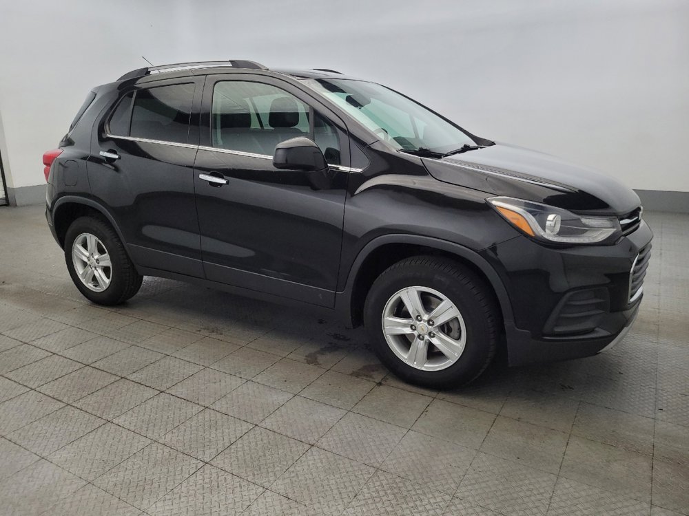 Used 2019 Chevrolet Trax LT w/ LT Convenience Package image 11