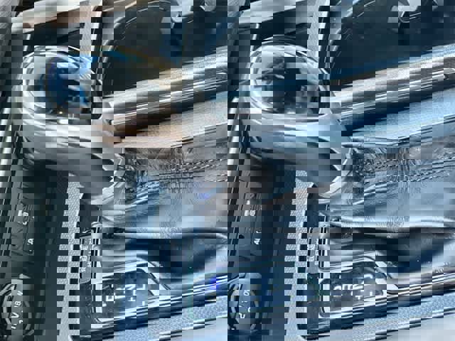 Used 2015 Hyundai Genesis 3.8 w/ Option Group 04 image 16