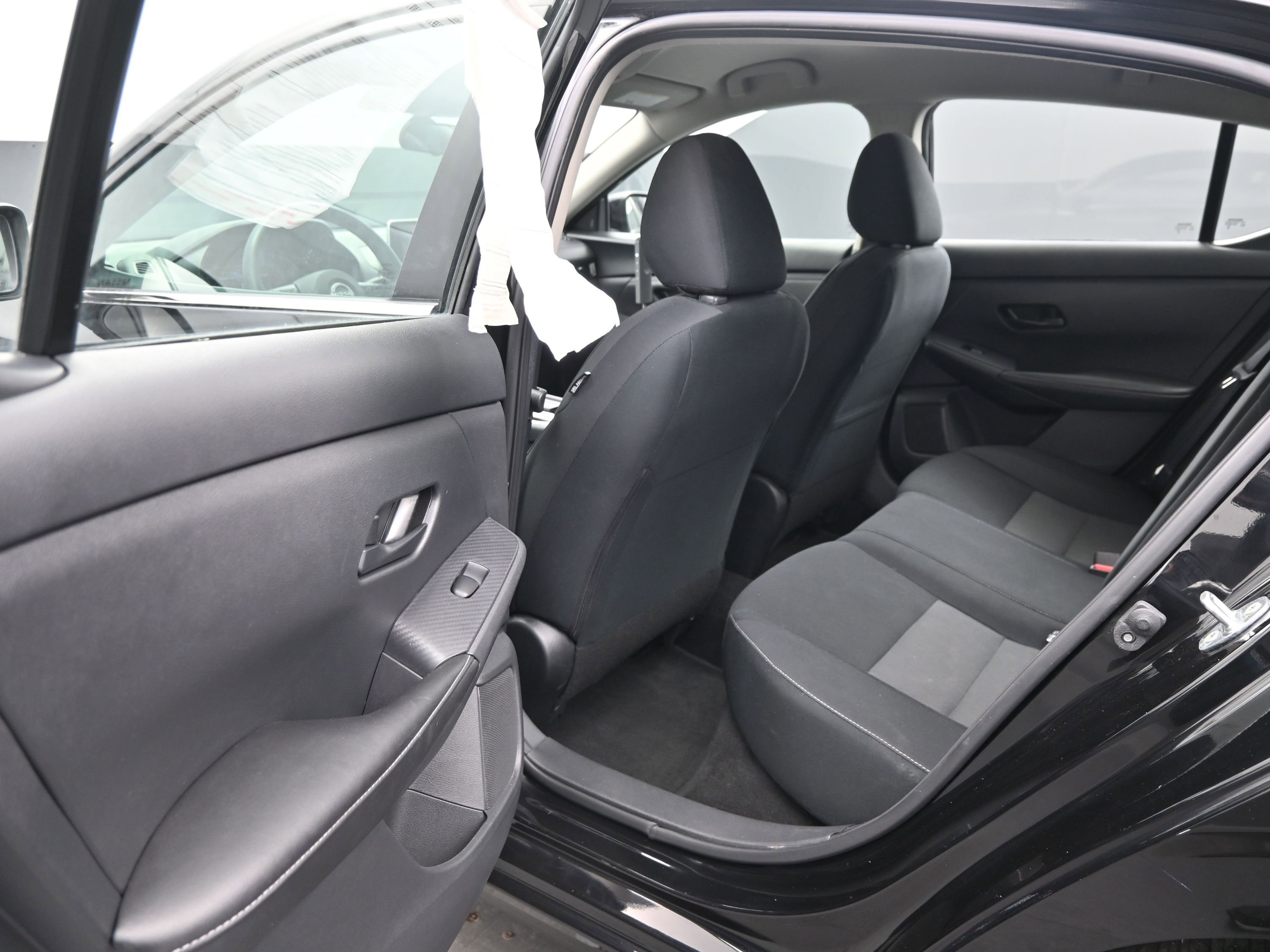 Used 2024 Nissan Sentra SV image 10