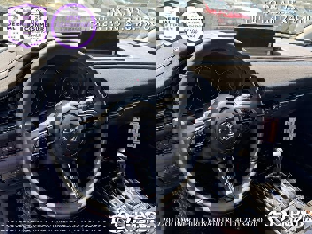 New 2025 MAZDA CX-30 Carbon image 23