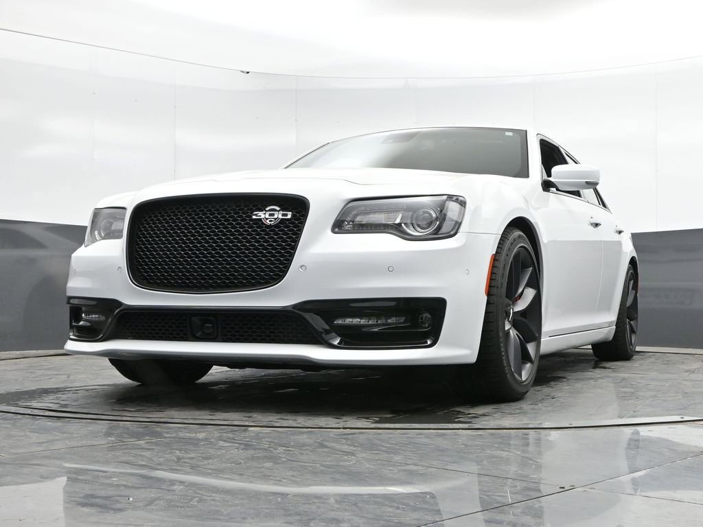 Used 2023 Chrysler 300 C RWD image 49
