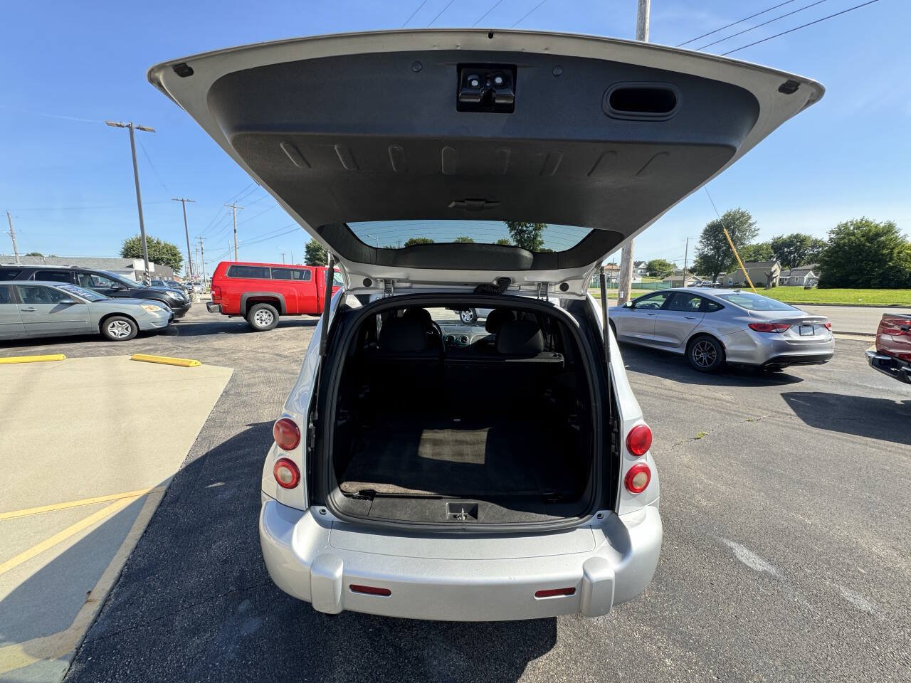 Used 2010 Chevrolet HHR LT FWD image 29