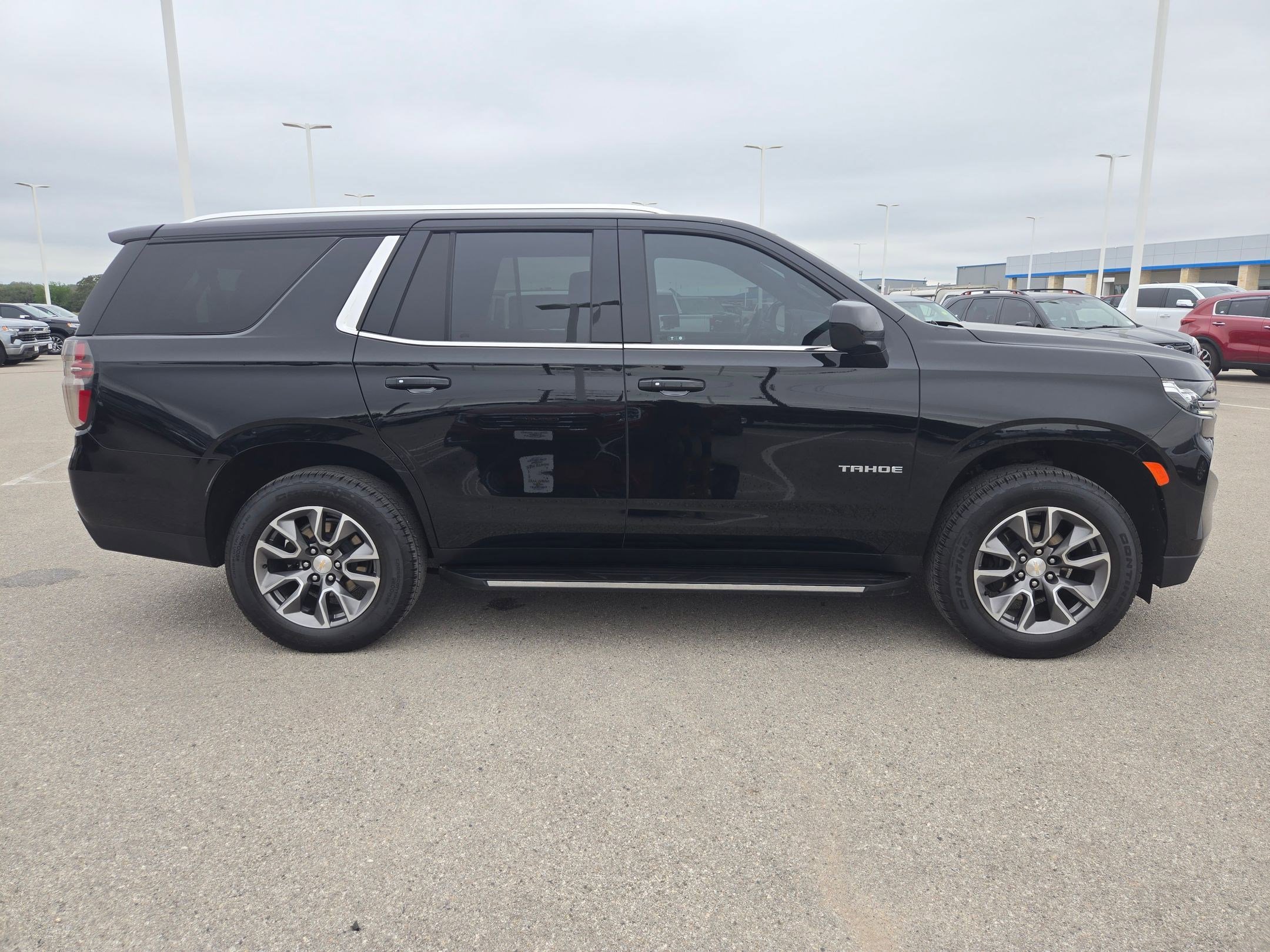Used 2024 Chevrolet Tahoe LS w/ Driver Alert Package AWD/4WD image 2