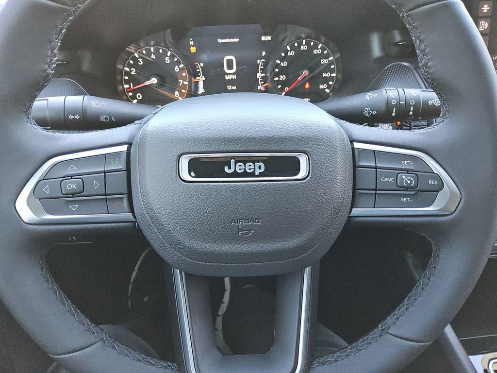 New 2026 Jeep Compass Latitude image 23