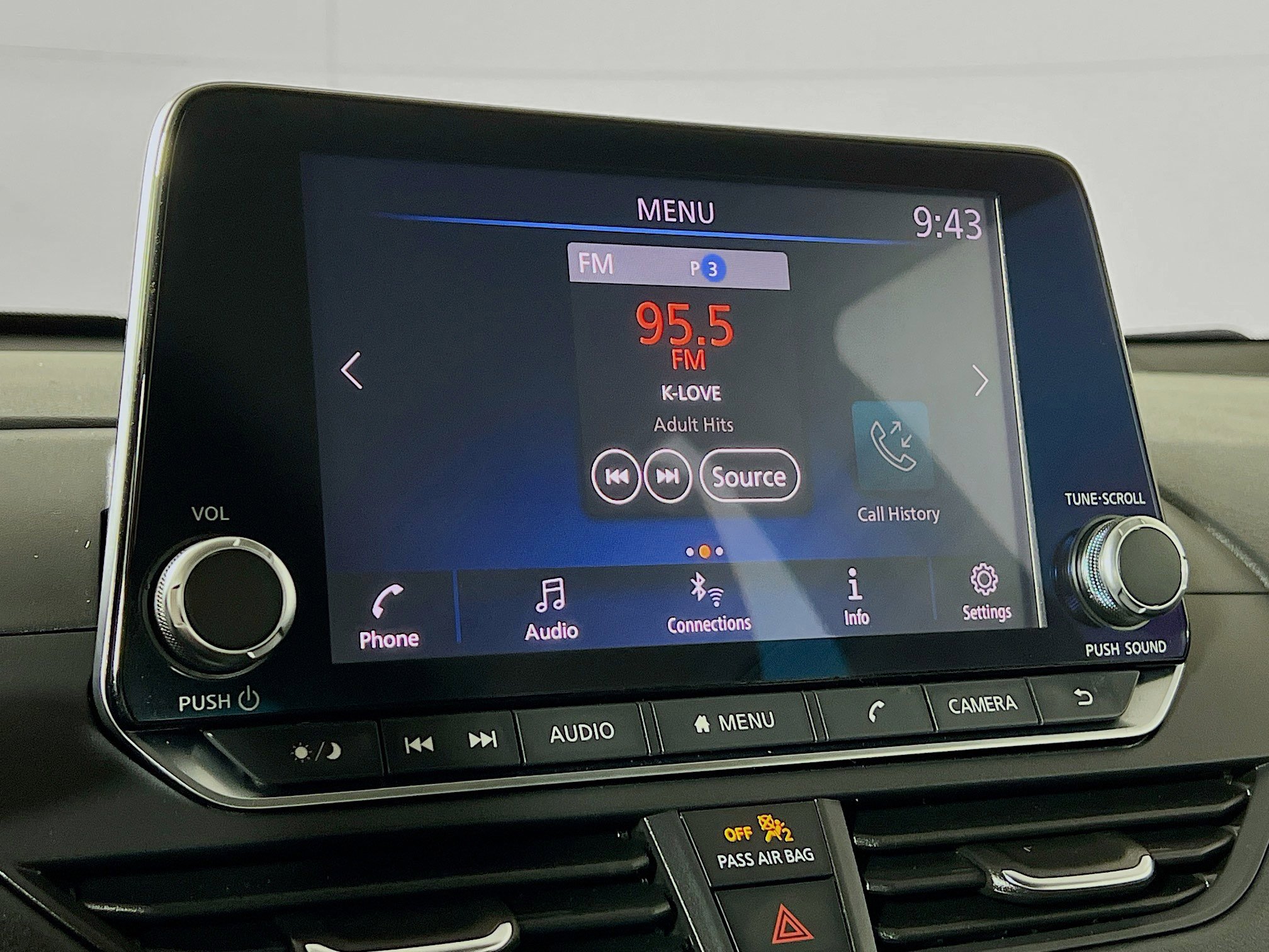 Used 2019 Nissan Altima 2.5 S FWD image 14