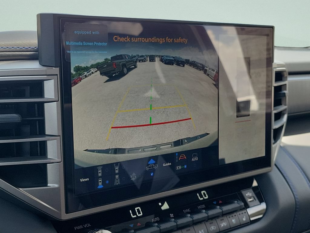 New 2026 Toyota Tundra Platinum AWD/4WD image 18