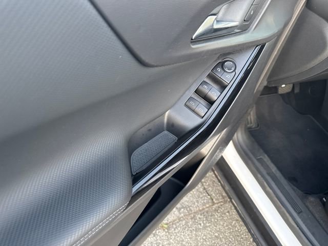 Certified 2025 Chevrolet Equinox LT image 11