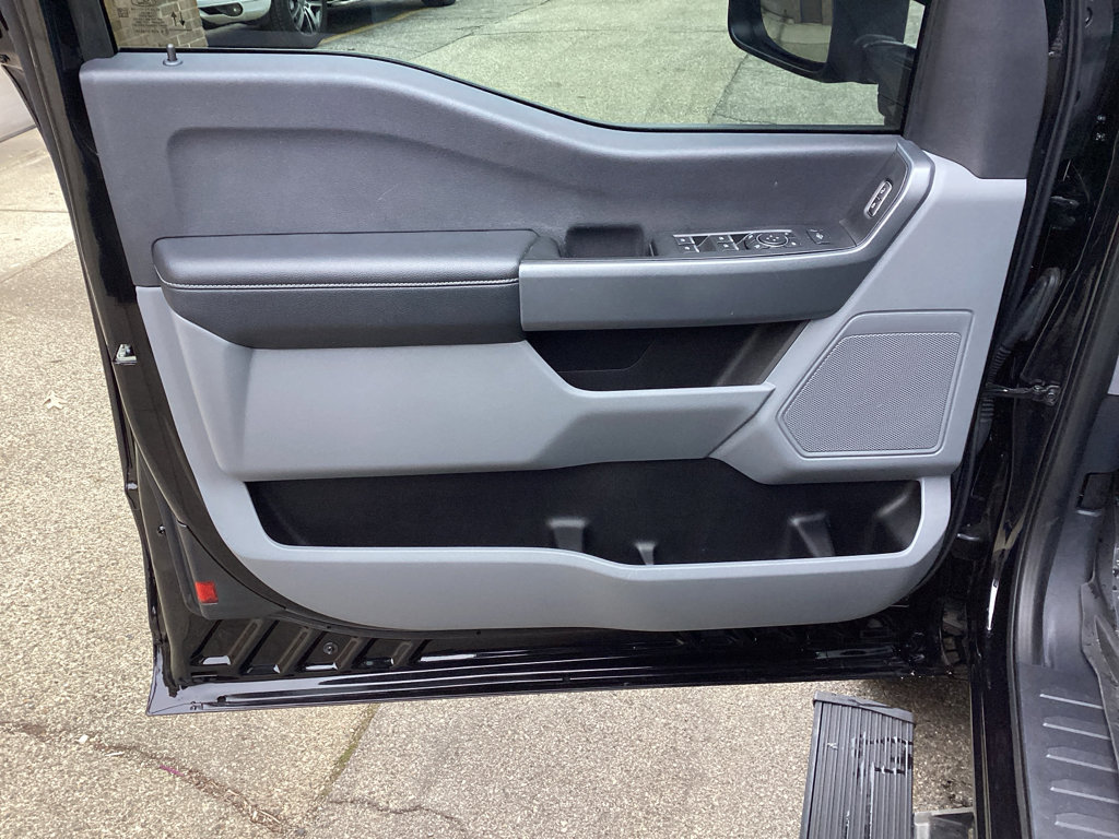 Used 2023 Ford F250 XLT w/ 360-Degree Camera Package image 17