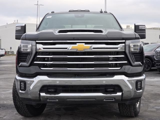 New 2026 Chevrolet Silverado 3500 LTZ w/ LTZ Premium Package image 20