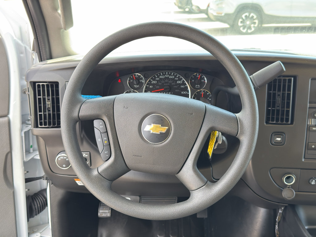 New 2025 Chevrolet Express 3500 w/ Power Convenience Package RWD image 22