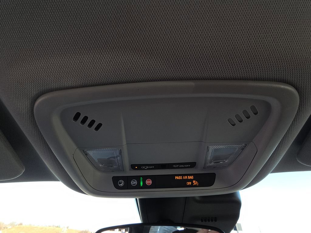 Used 2025 Chevrolet Malibu LT image 24