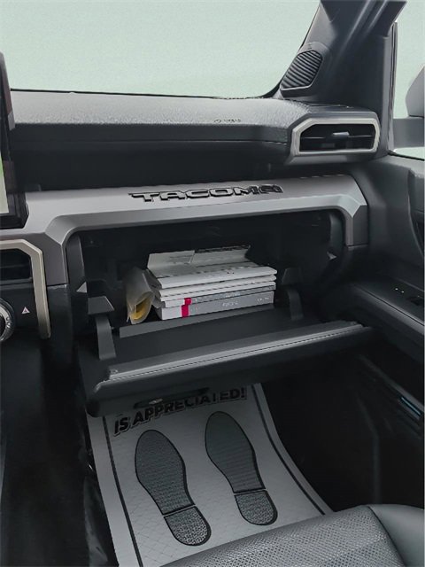 Used 2024 Toyota Tacoma TRD Off-Road w/ TRD Off Road Premium Package image 28