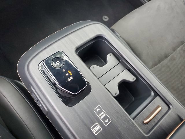 Certified 2024 Nissan Ariya AWD image 27