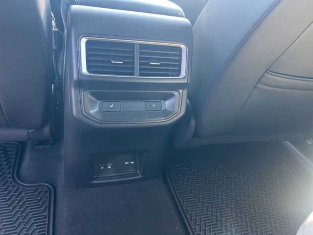 Used 2026 Volkswagen Atlas Cross Sport SEL Premium R-Line image 17