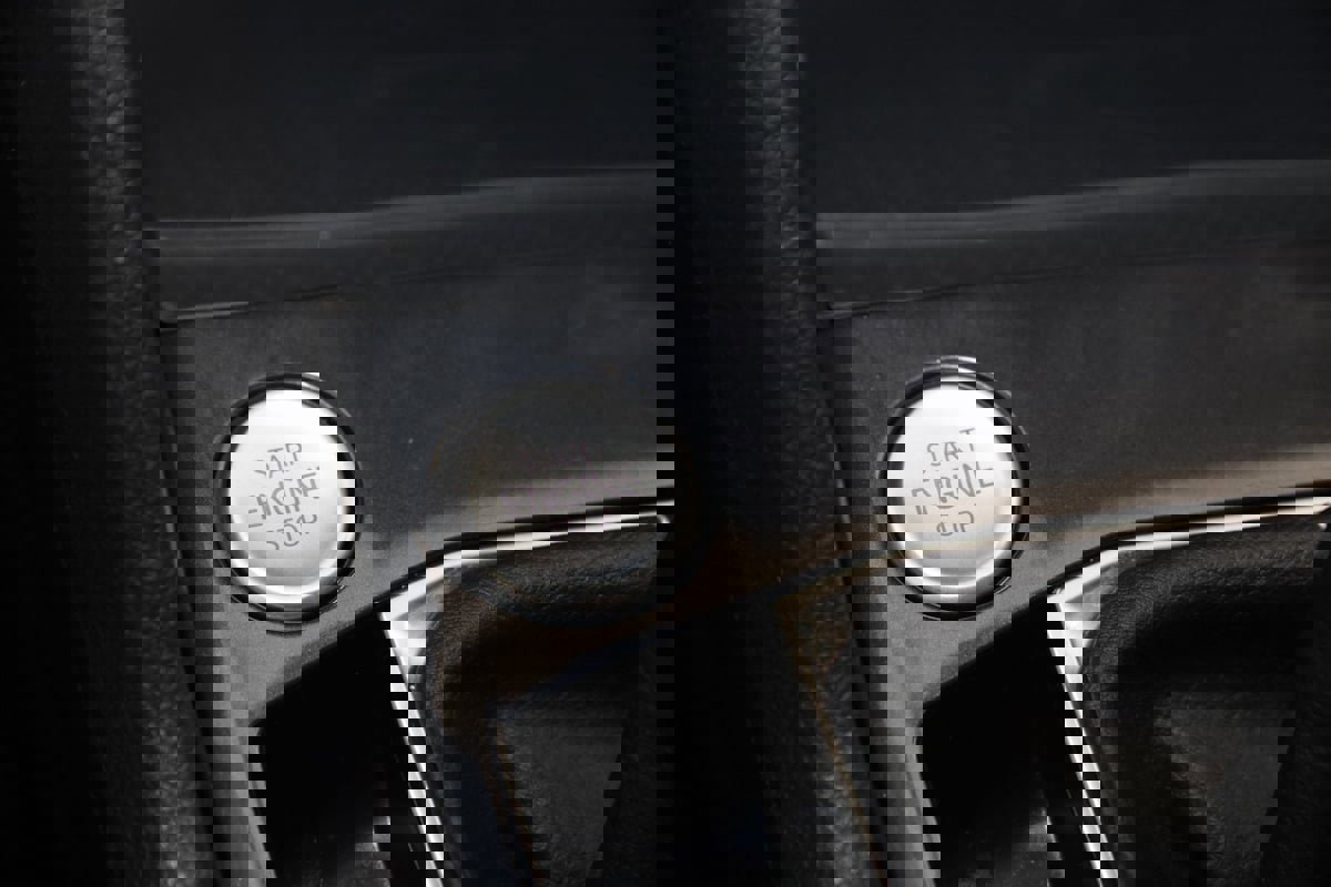 Used 2024 Volkswagen Tiguan SE image 29