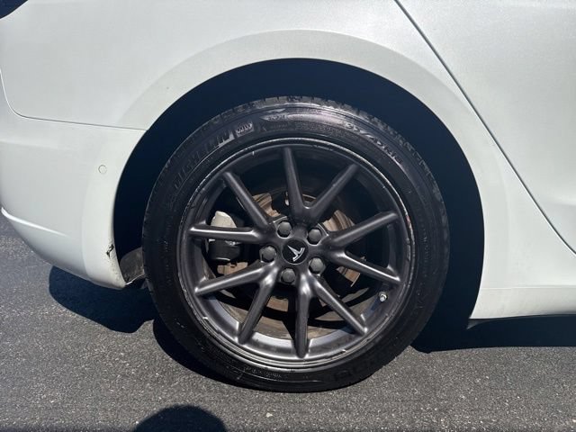 Used 2018 Tesla Model 3 Performance AWD/4WD image 17