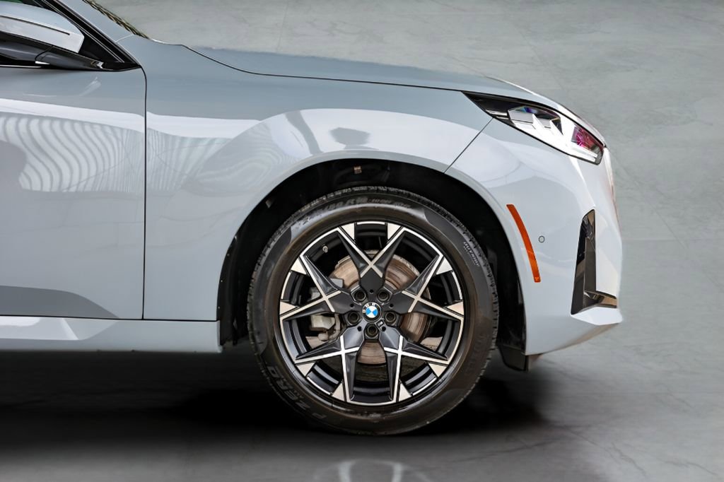 Used 2025 BMW X3 xDrive30i image 10