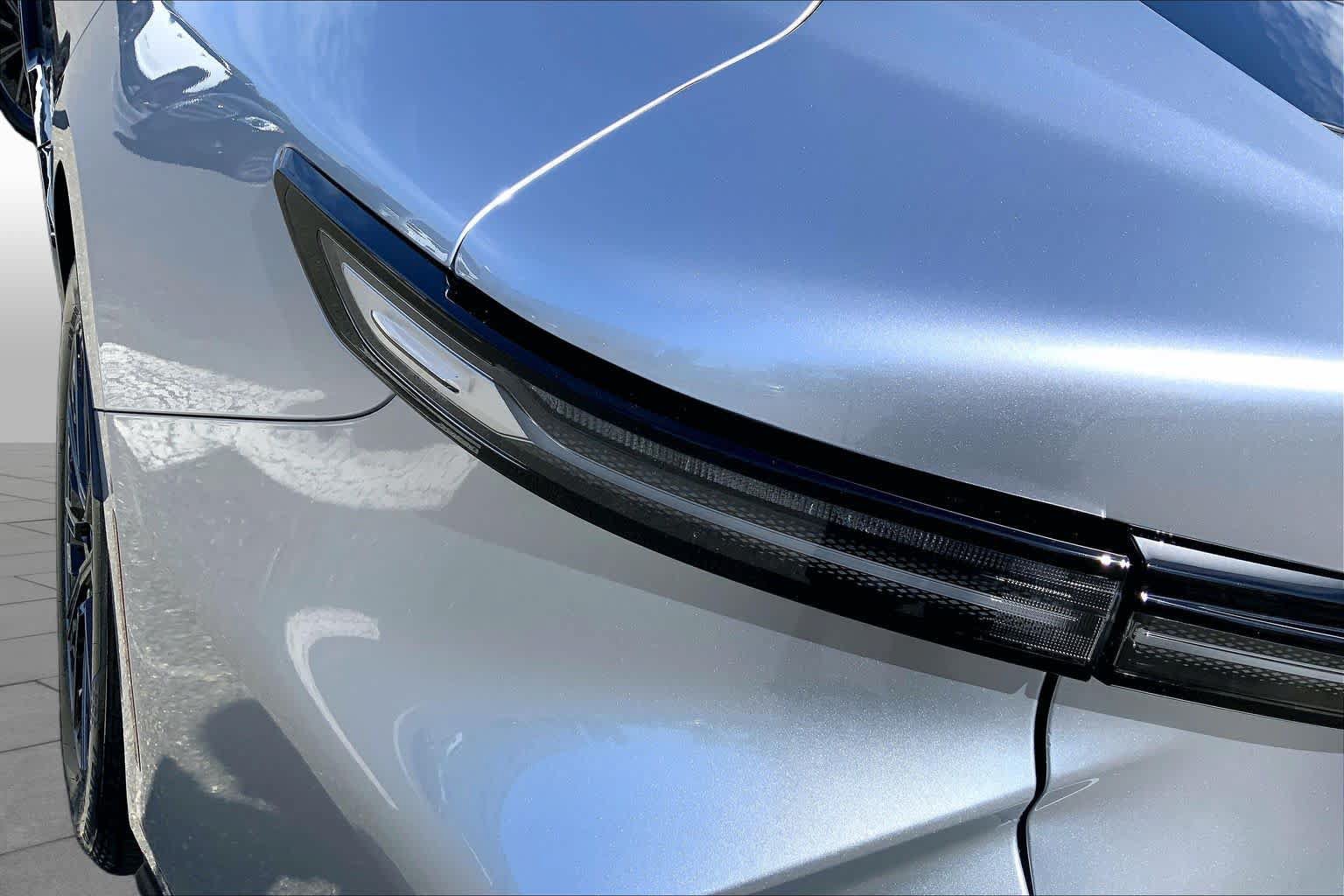 New 2026 Lexus ES 500e AWD/4WD image 14