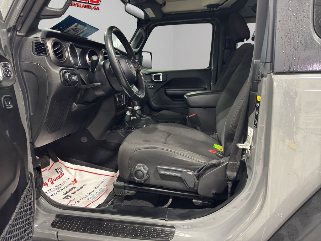Used 2021 Jeep Wrangler Willys image 4