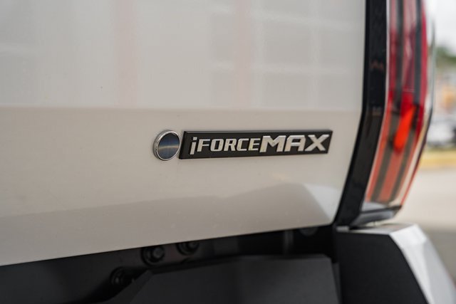 New 2026 Toyota Tundra Platinum w/ TRD Off-Road Package AWD/4WD image 9