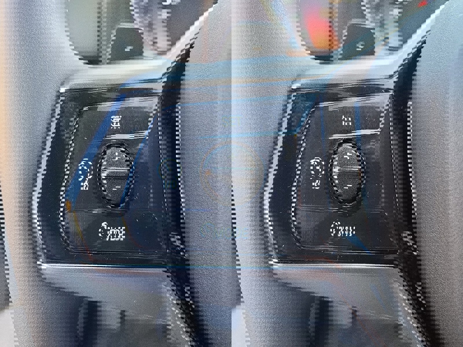 Used 2024 BMW 540i xDrive w/ Premium Package image 23