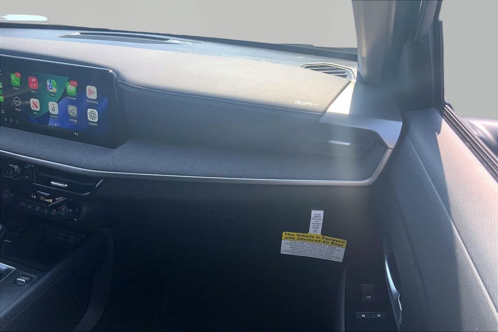 Used 2026 Nissan Kicks SV FWD image 18