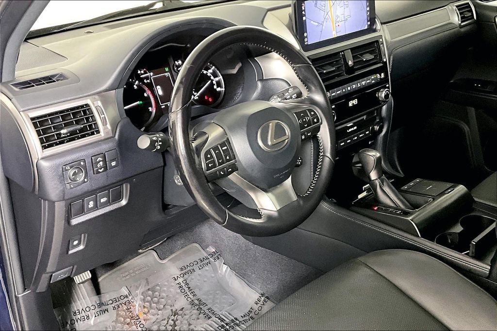Used 2022 Lexus GX 460 image 13