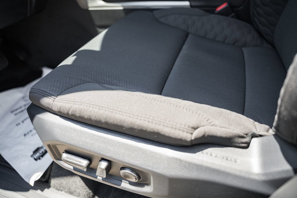 New 2026 Toyota Tundra SR5 AWD/4WD image 37
