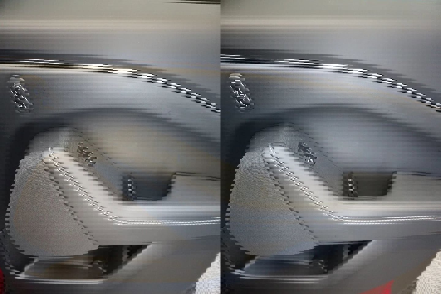 Used 2025 Ford Mustang Mach-E Select w/ Interior Protection Package image 19