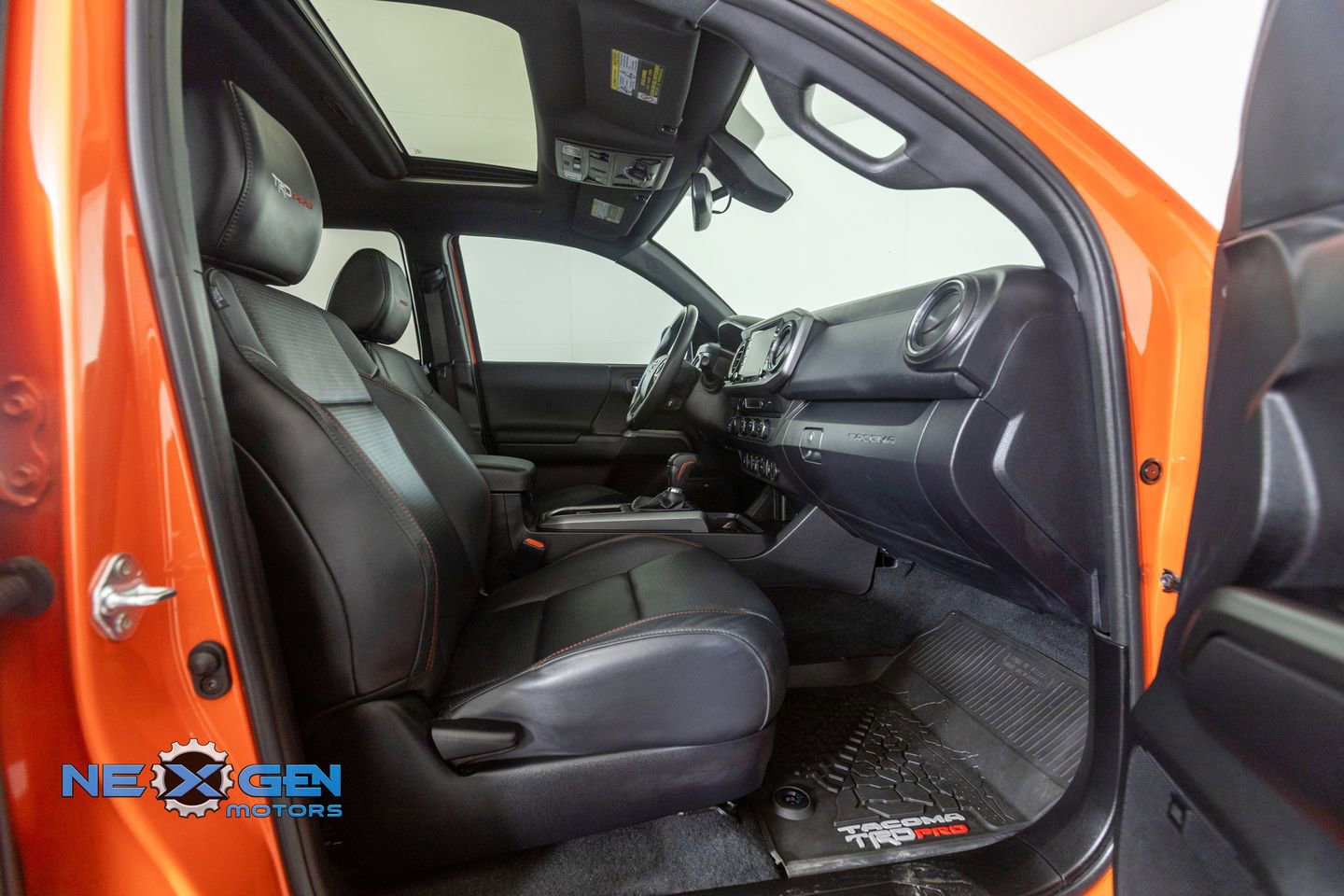 Used 2023 Toyota Tacoma TRD Pro AWD/4WD image 41