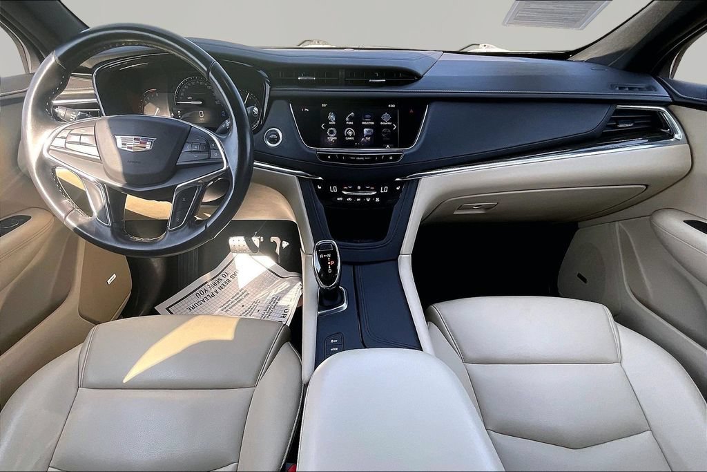 Used 2019 Cadillac XT5 AWD image 7