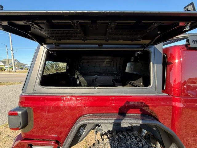 Used 2022 Jeep Gladiator Rubicon w/ LED Lighting Group image 14