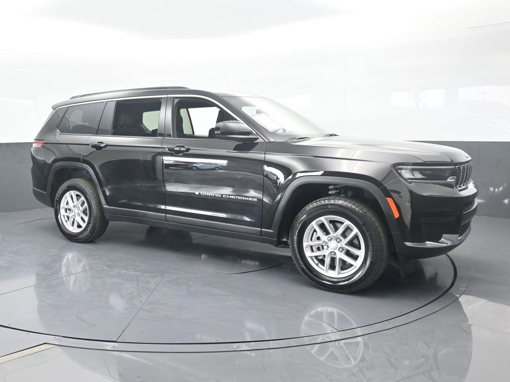 Used 2024 Jeep Grand Cherokee L Laredo image 8