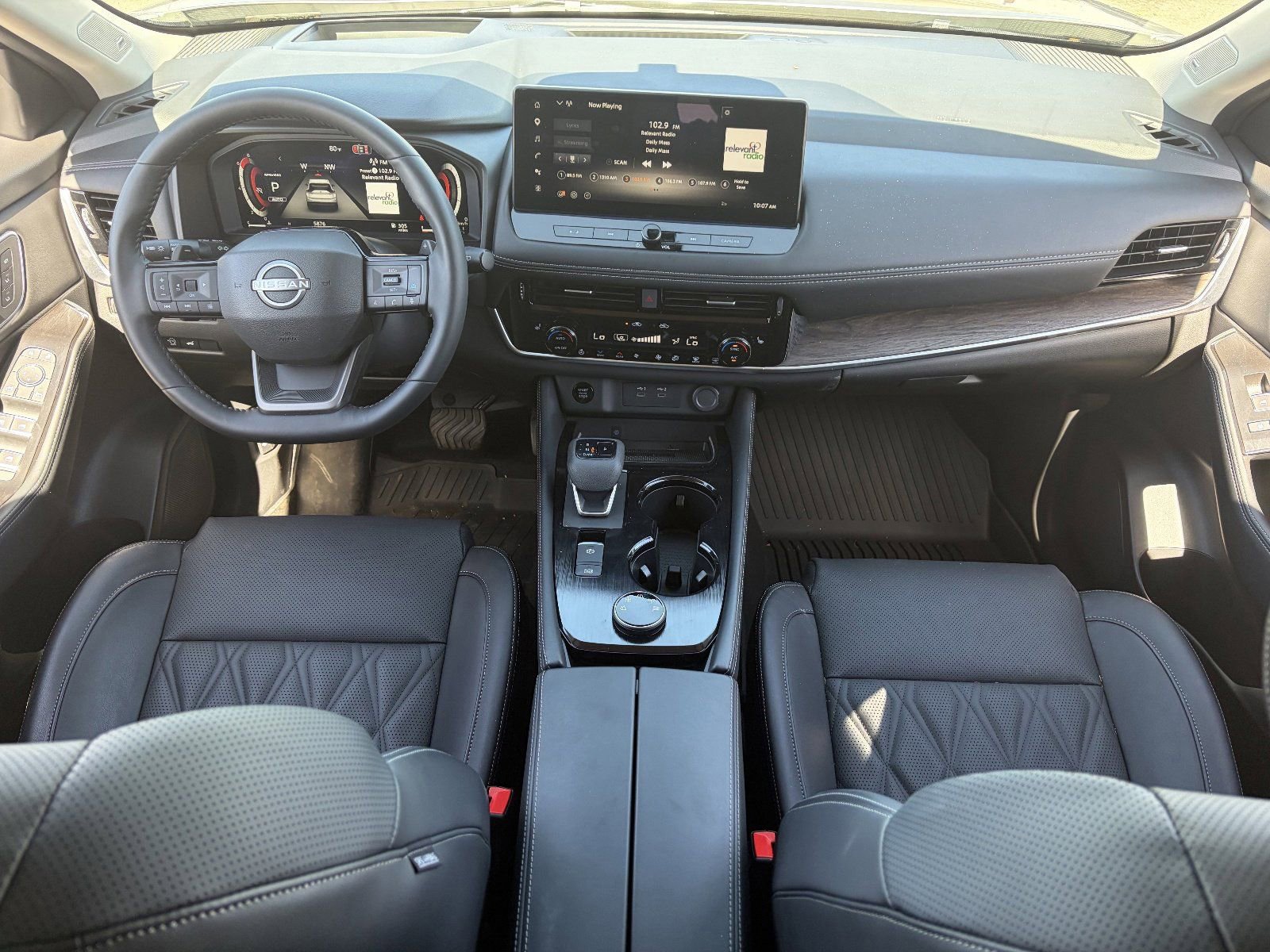 New 2026 Nissan Rogue Platinum w/ Platinum Premium Package image 16