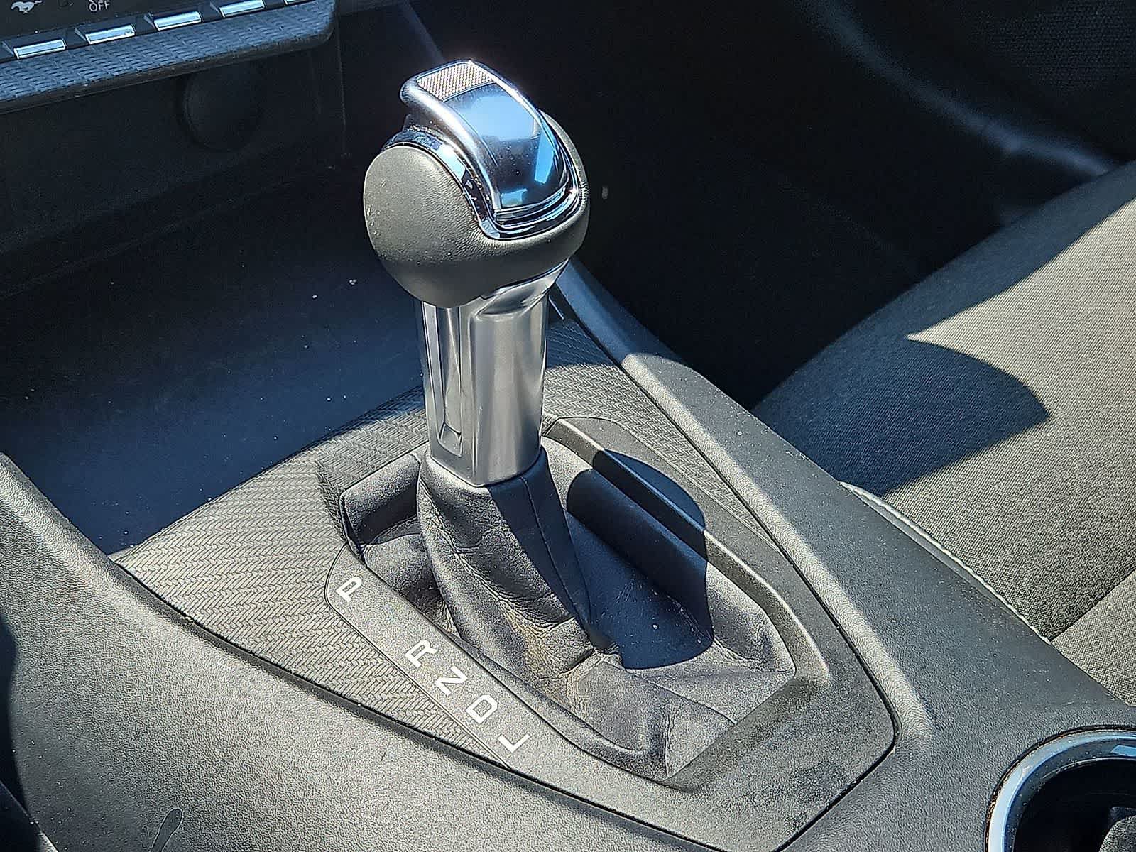 Used 2024 Ford Mustang Coupe RWD image 21